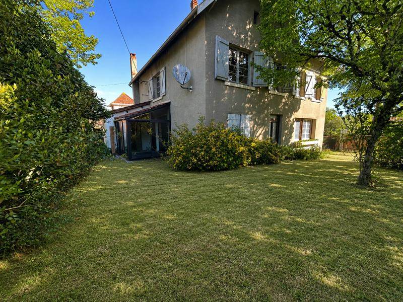 Vente Maison PARCOUL CHENAUD - 8 pièces -190 m² - (24410)