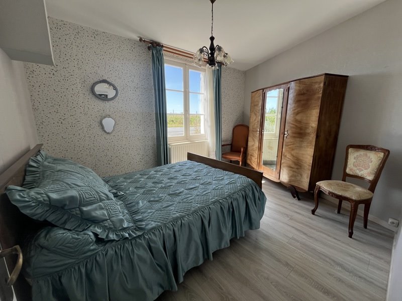 Vente Maison Saint Aulaye-Puymangou - 7 pièces -137 m² - (24410)