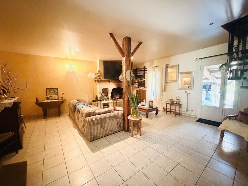 Vente Maison LA ROCHE CHALAIS - 4 pièces -159 m² - (24490)