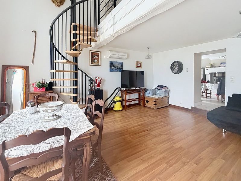 Vente Maison BOSCAMNANT - 3 pièces -76 m² - (17360)