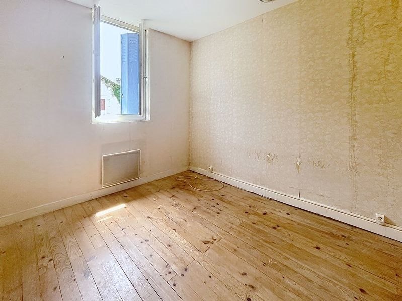 Vente Maison LA ROCHE CHALAIS - 5 pièces -123 m² - (24490)