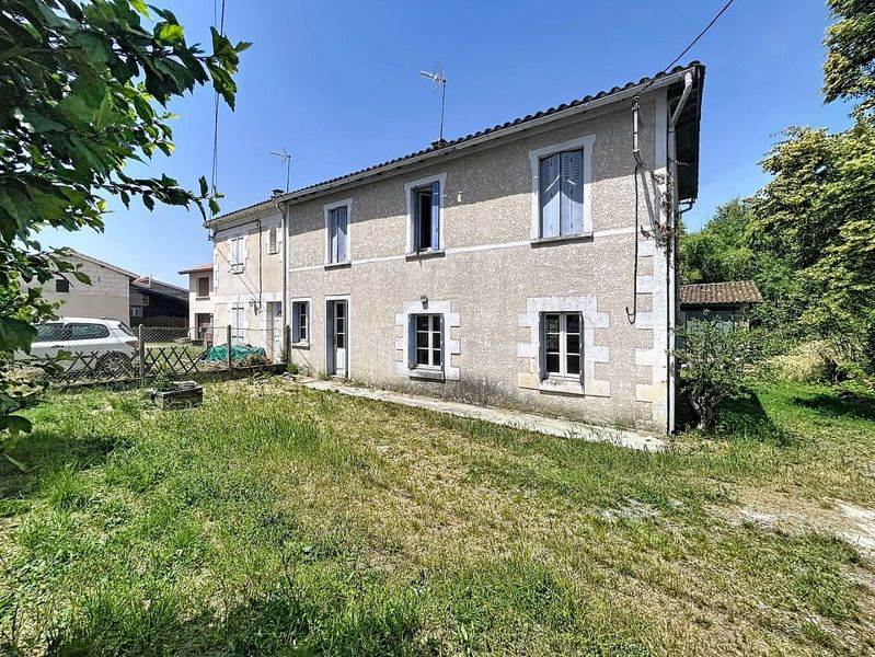 Vente Maison LA ROCHE CHALAIS - 5 pièces -123 m² - (24490)