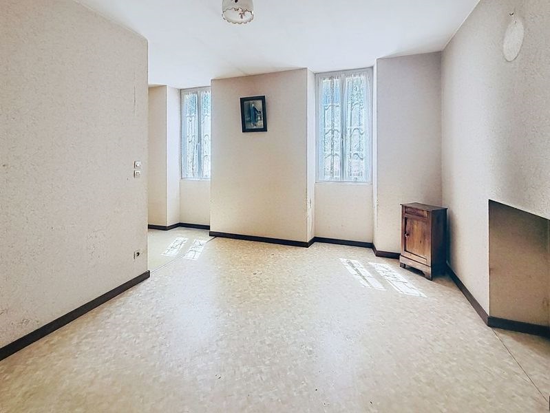 Vente Maison ST AIGULIN - 3 pièces -89 m² - (17360)