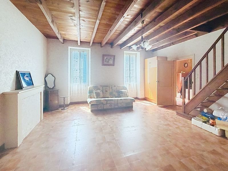 Vente Maison ST AIGULIN - 3 pièces -89 m² - (17360)