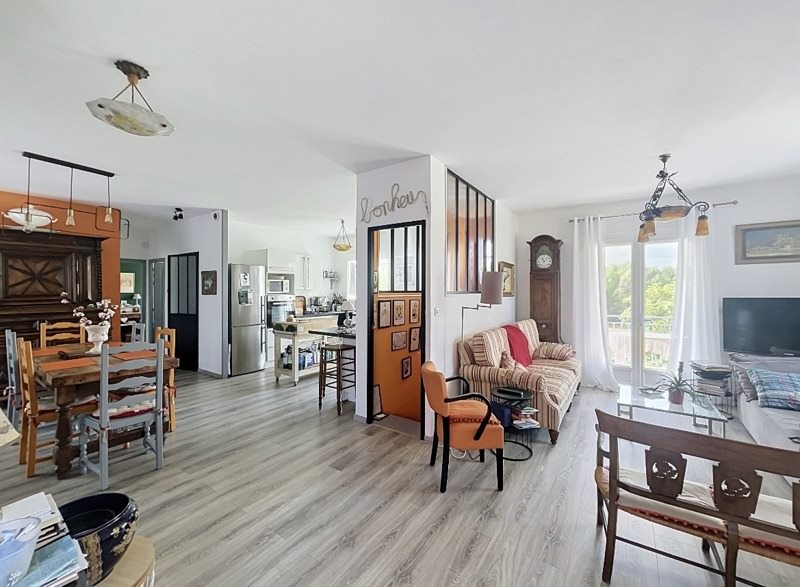 Vente Maison ST AIGULIN - 5 pièces -140 m² - (17360)