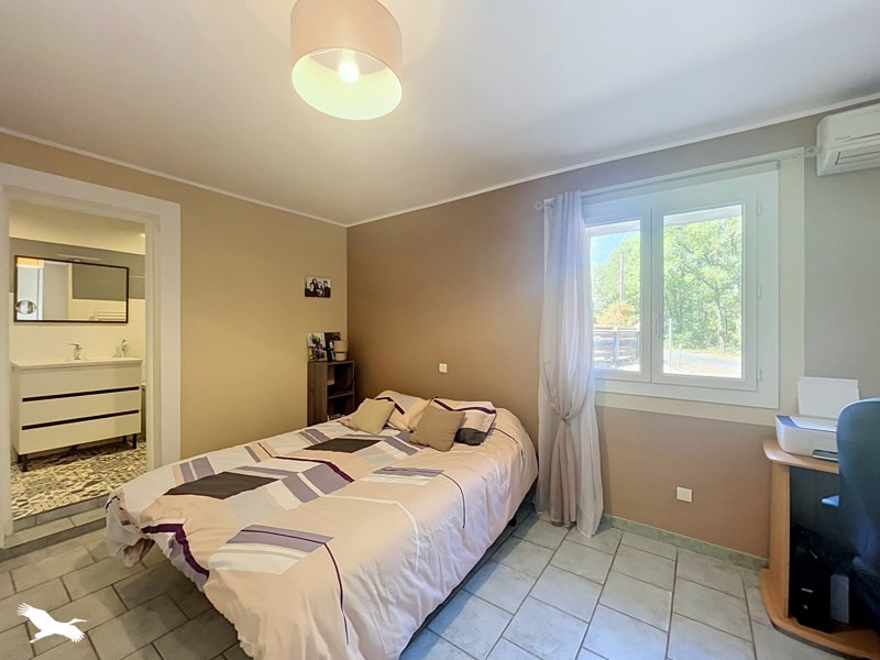 Vente Maison Saint-Aigulin - 4 pièces -115 m² - (17360)