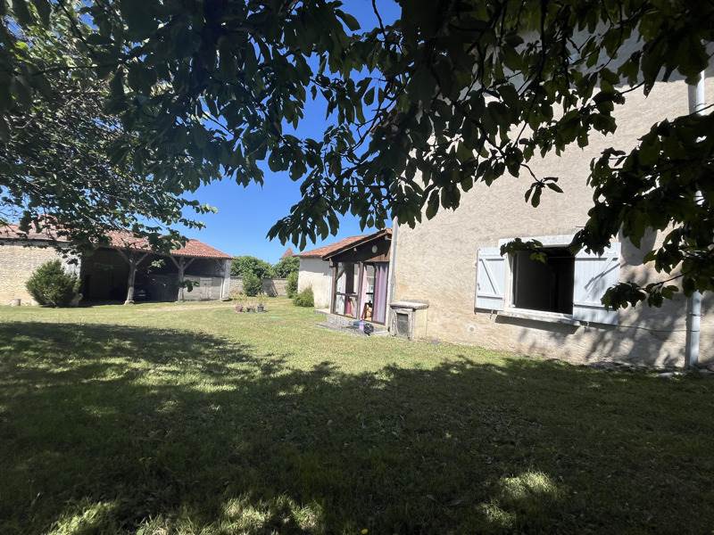 Vente Maison ST PRIVAT EN PERIGORD - 10 pièces -235 m² - (24410)