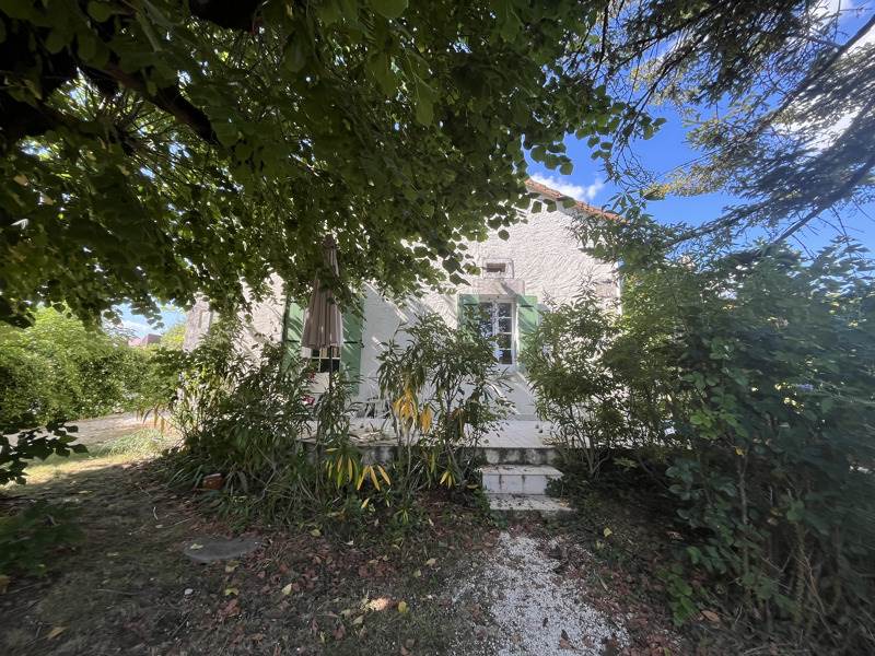 Maison 7 pièces 143 m² · à Villetoureix · 143 m² · 255 000 €