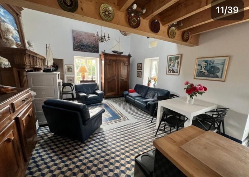 Vente Maison VILLETOUREIX - 7 pièces -143 m² - (24600)