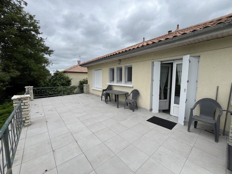 Maison 5 pièces 93 m² · à Ribérac · 93 m² · 136 000 €
