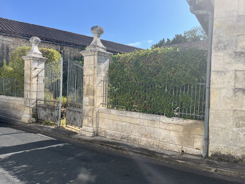 Maison 3 pièces 96 m² · à Champagne-Et-Fontaine · 96 m² · 114 030 €