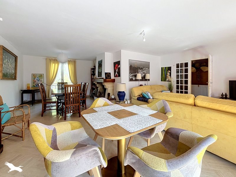 Vente Maison Saint-Martin-de-Ribérac - 6 pièces -162 m² - (24600)
