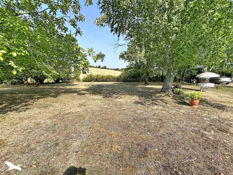 Vente Maison Saint-Martin-de-Ribérac - 6 pièces -162 m² - (24600)