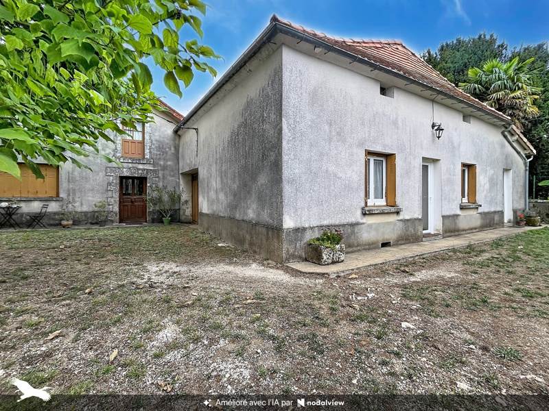 Vente Maison La Tour-Blanche-Cercles 24320 4 pièces - 89 m²