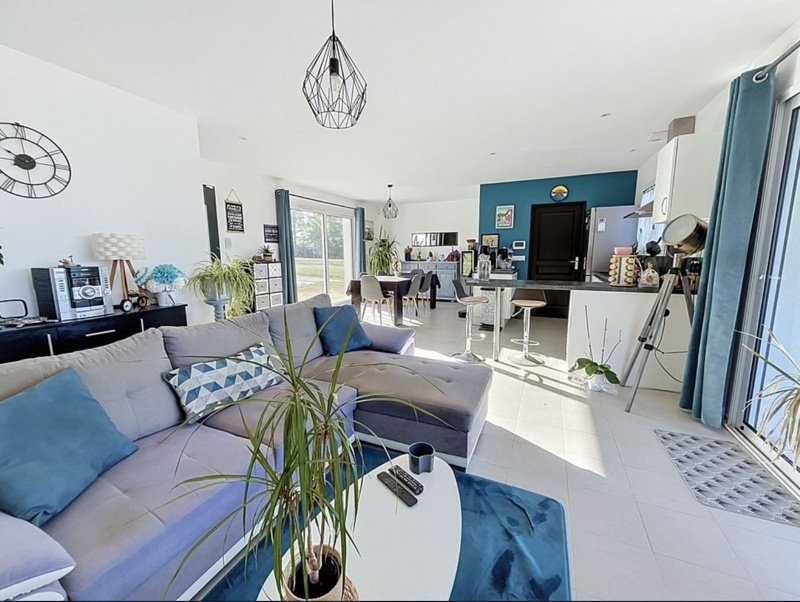 Vente Maison Bertric-Burée - 3 pièces -80 m² - (24320)