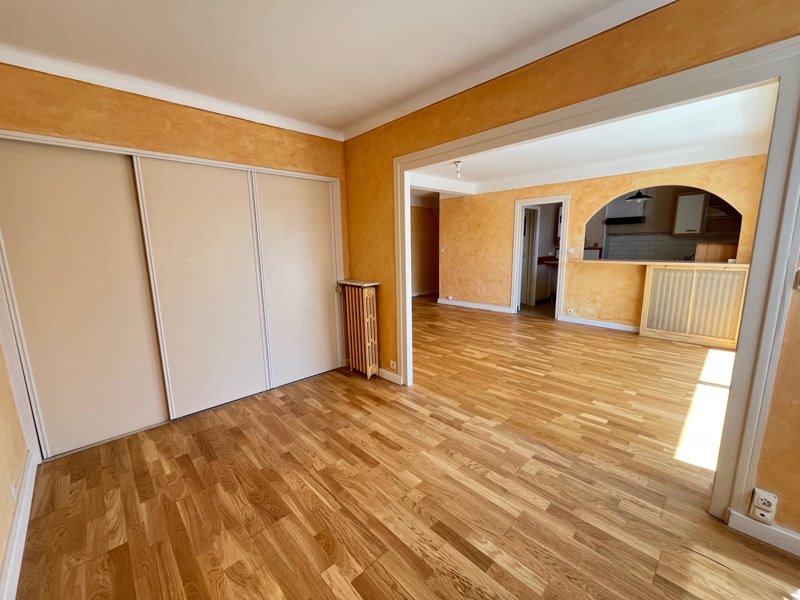 Vente Appartement LORIENT - 5 pièces -79 m² - (56100)