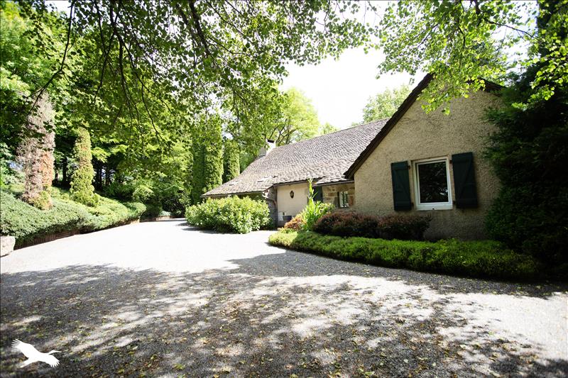 Vente Maison RIEUPEYROUX - 11 pièces -520 m² - (12240)