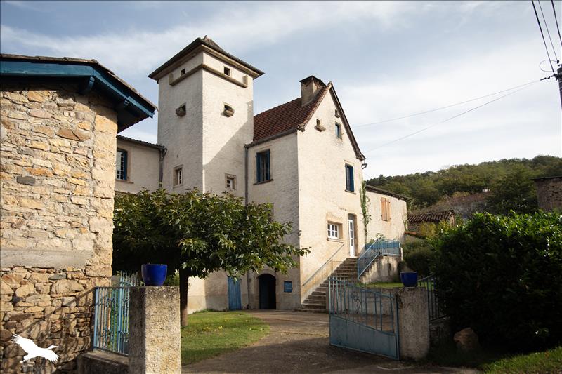 Vente Maison VILLEFRANCHE DE ROUERGUE - 5 pièces -185 m² - (12200)