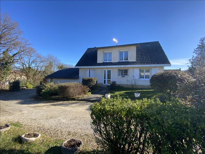 Vente Maison VILLEFRANCHE DE ROUERGUE - 6 pièces -135 m² - (12200)