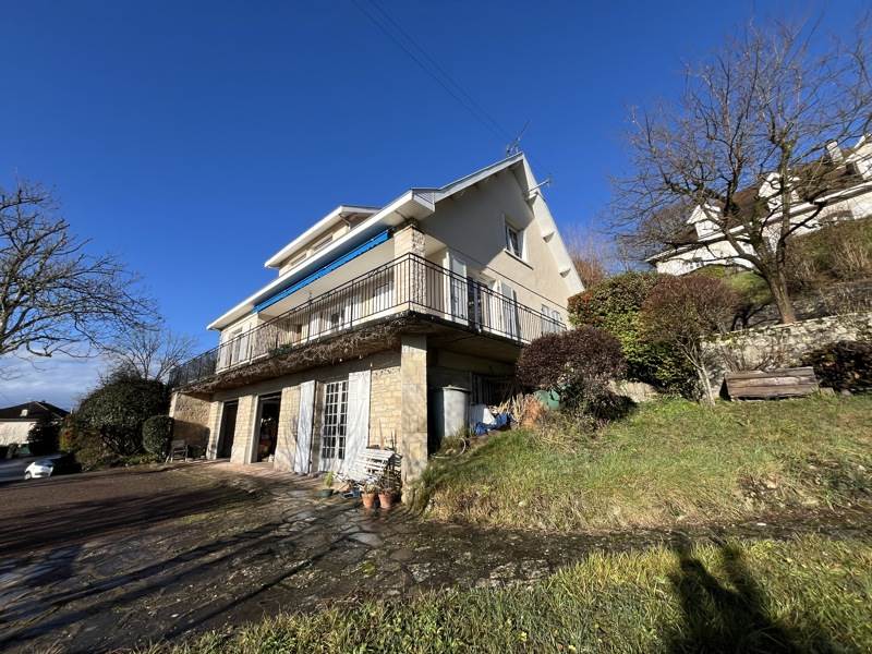Vente Maison VILLEFRANCHE DE ROUERGUE - 6 pièces -175 m² - (12200)
