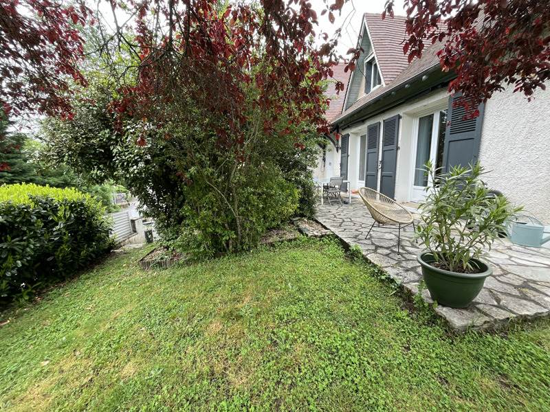 Vente Maison VILLEFRANCHE DE ROUERGUE - 11 pièces -180 m² - (12200)