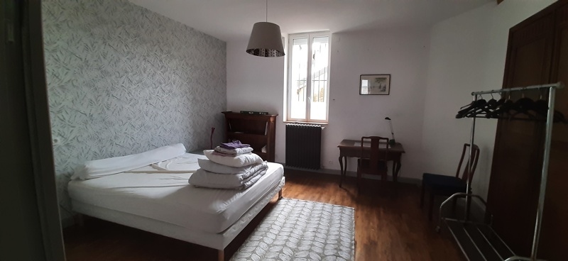 Vente Appartement VILLEFRANCHE DE ROUERGUE - 3 pièces -82 m² - (12200)