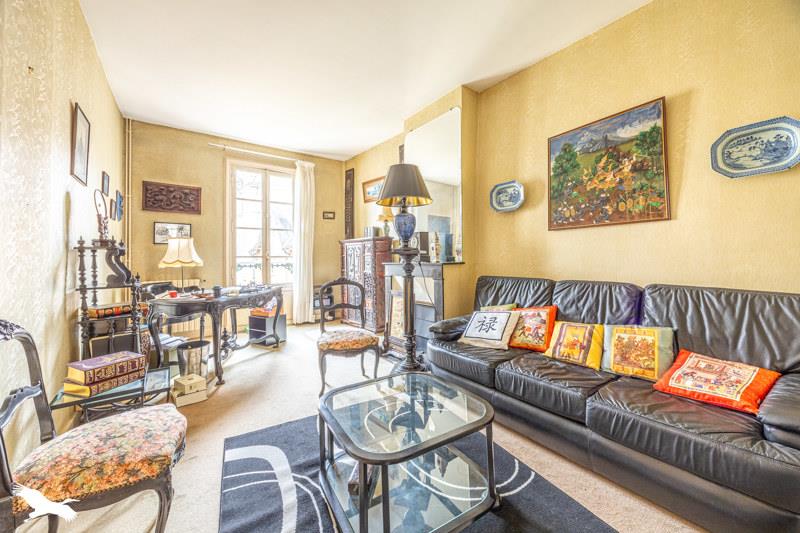 Vente Maison ST MAIXENT L ECOLE - 9 pièces -310 m² - (79400)