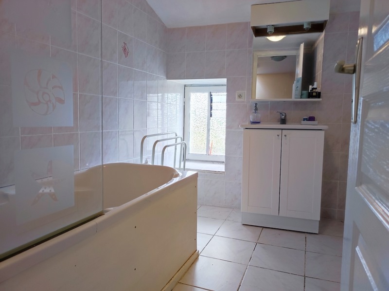 Vente Maison CLAVE - 4 pièces -125 m² - (79420)
