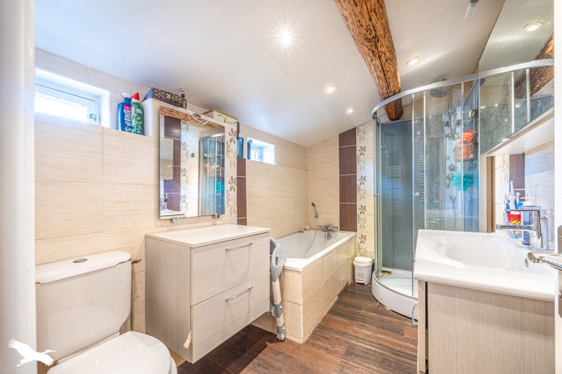 Vente Maison ROMANS - 4 pièces -145 m² - (79260)