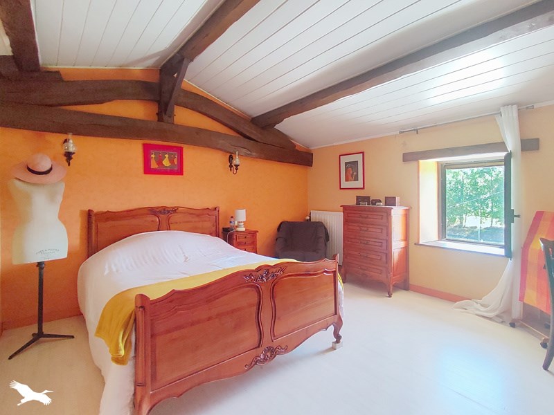 Vente Maison AZAY LE BRULE - 5 pièces -145 m² - (79400)