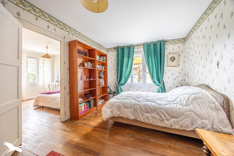 Vente Maison ST MAIXENT L ECOLE - 7 pièces -163 m² - (79400)