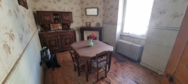 Vente Maison LAURESSES - 7 pièces -198 m² - (46210)