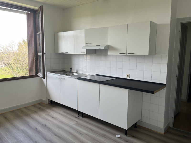 Vente Maison LATRONQUIERE - 19 pièces -456 m² - (46210)