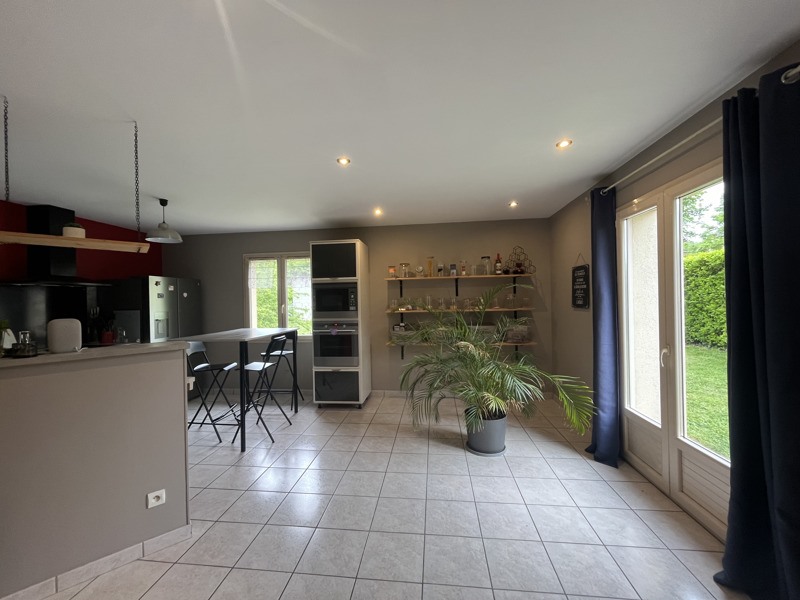 Vente Maison CASSANIOUZE - 5 pièces -130 m² - (15340)