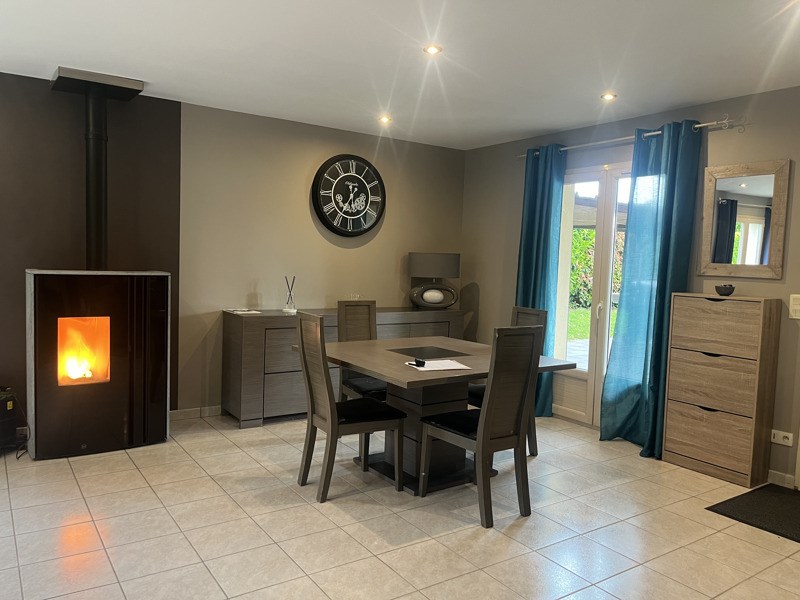 Vente Maison CASSANIOUZE - 5 pièces -130 m² - (15340)
