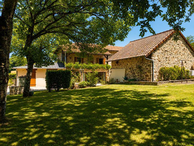Vente Maison LAURESSES - 4 pièces -167 m² - (46210)