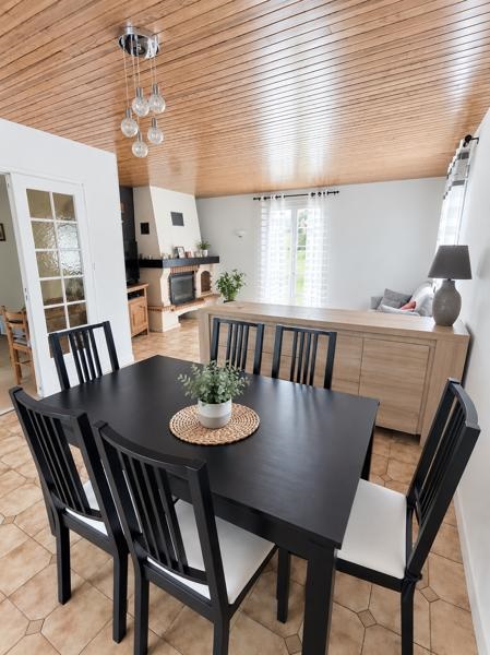 Vente Maison LEYNHAC - 6 pièces -107,3 m² - (15600)