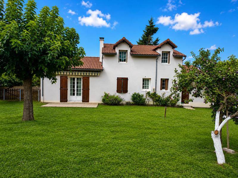 Vente Maison LEYNHAC 15600 6 pièces - 107,25 m²