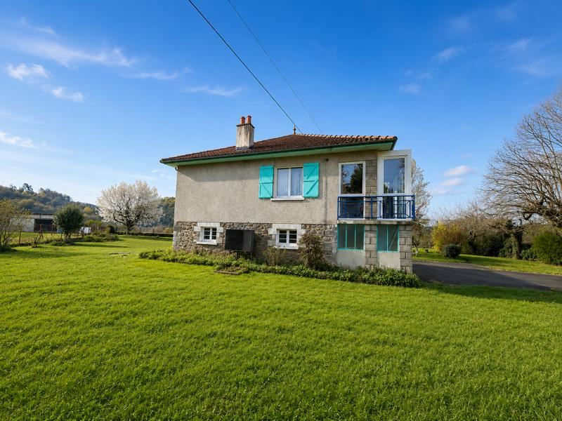 Vente Maison ST ETIENNE DE MAURS - 5 pièces -115 m² - (15600)