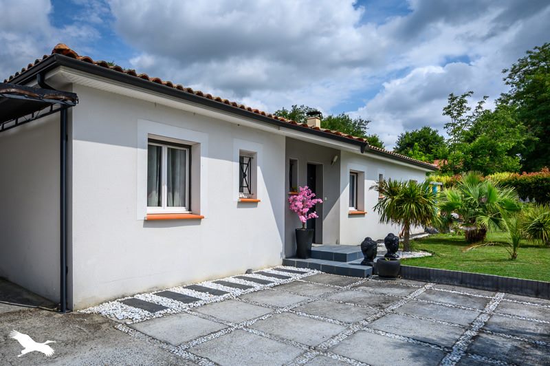 Vente Maison MONTECH - 5 pièces -114 m² - (82700)