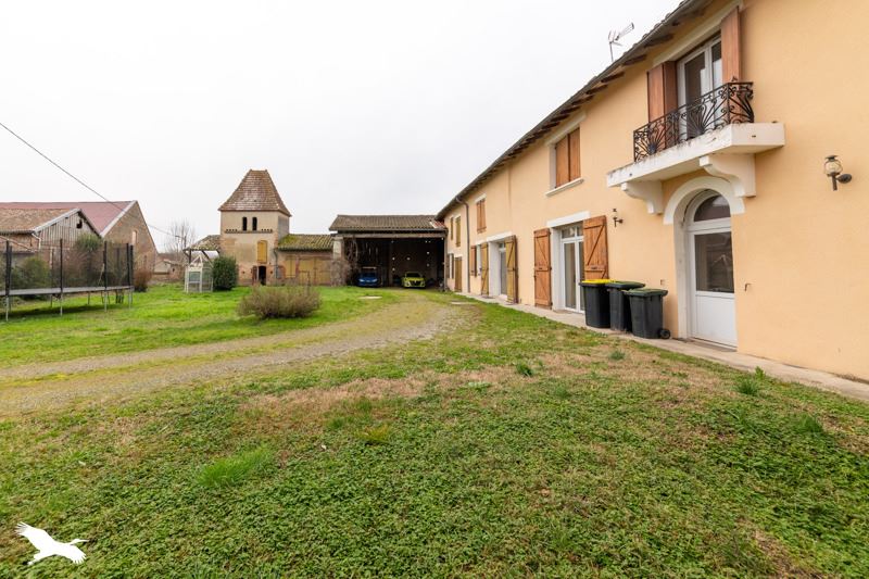 Vente Maison FINHAN - 6 pièces -247 m² - (82700)