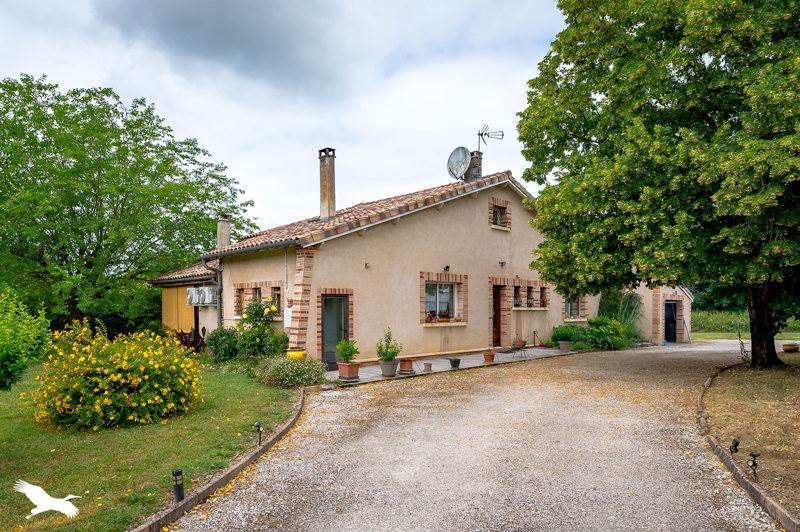 Vente Maison MONTBARTIER - 6 pièces -148 m² - (82700)
