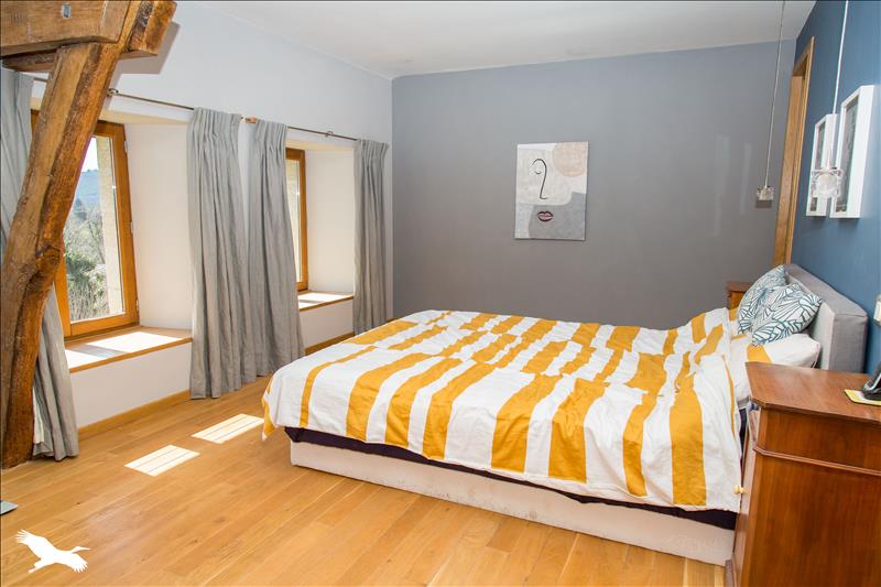 Vente Maison ST AMAND JARTOUDEIX - 6 pièces -210 m² - (23400)