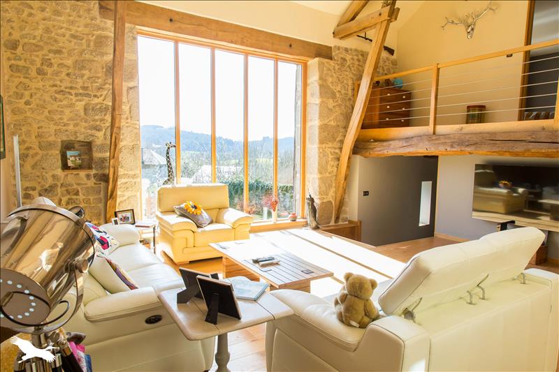 Vente Maison ST AMAND JARTOUDEIX - 6 pièces -210 m² - (23400)