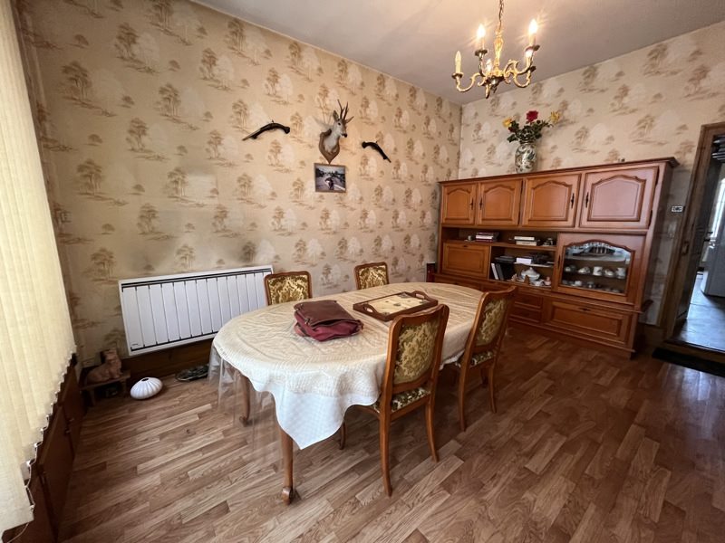 Vente Maison BOURGANEUF - 6 pièces -143 m² - (23400)