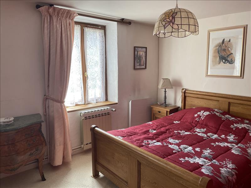 Vente Maison VIDAILLAT - 7 pièces -174 m² - (23250)