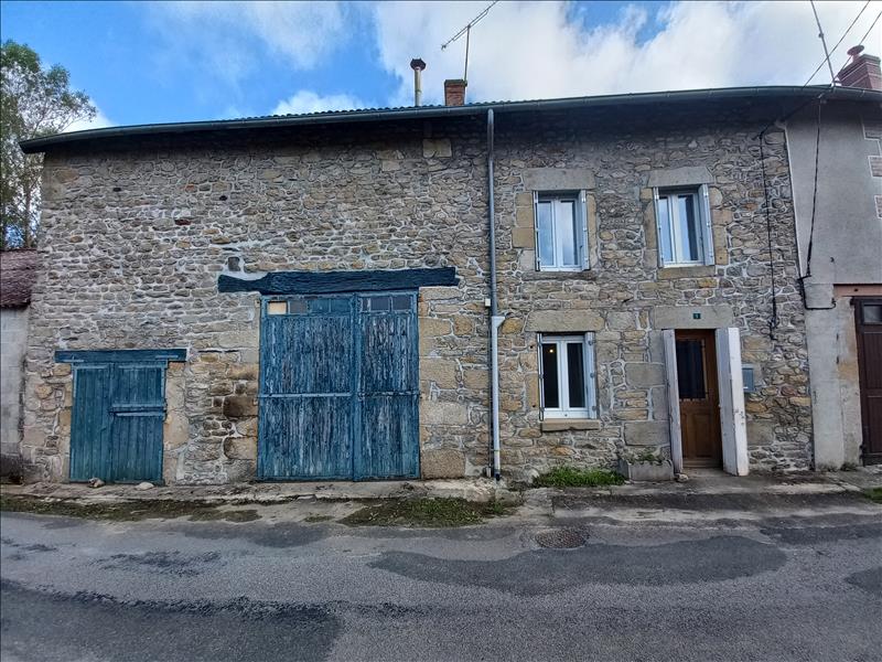 Vente Maison ST HILAIRE LE CHATEAU - 4 pièces -97 m² - (23250)