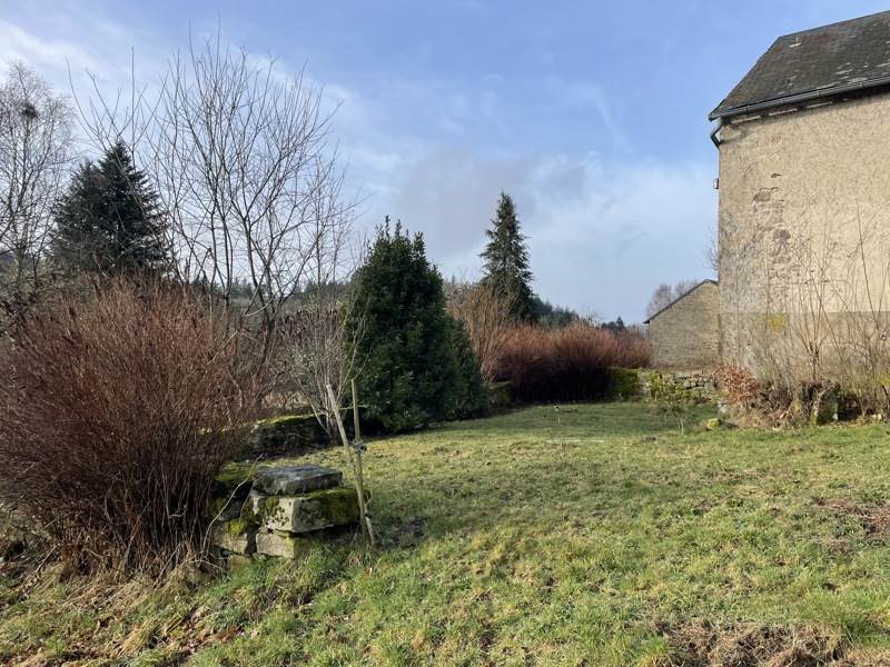 Vente Maison ST PIERRE BELLEVUE - 8 pièces -254 m² - (23460)