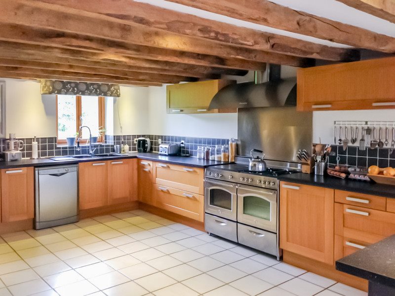 Vente Maison JANAILLAT - 16 pièces -520 m² - (23250)