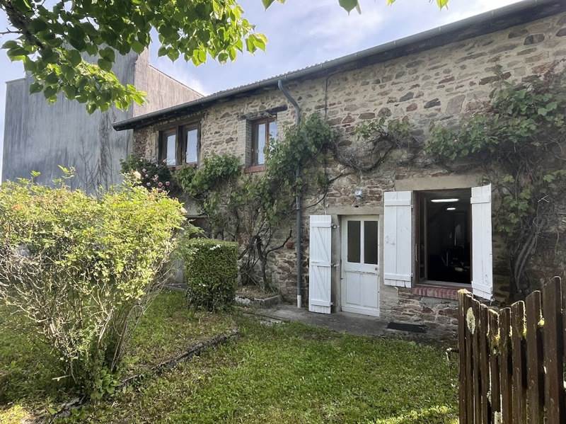 Vente Maison BOURGANEUF - 3 pièces -125 m² - (23400)